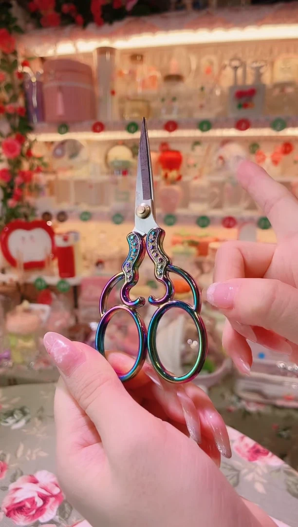 摆件品质好发货快放心拍！梅花剪刀