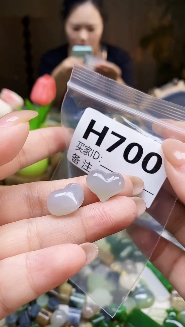 颈饰未镶嵌和田玉如*一对