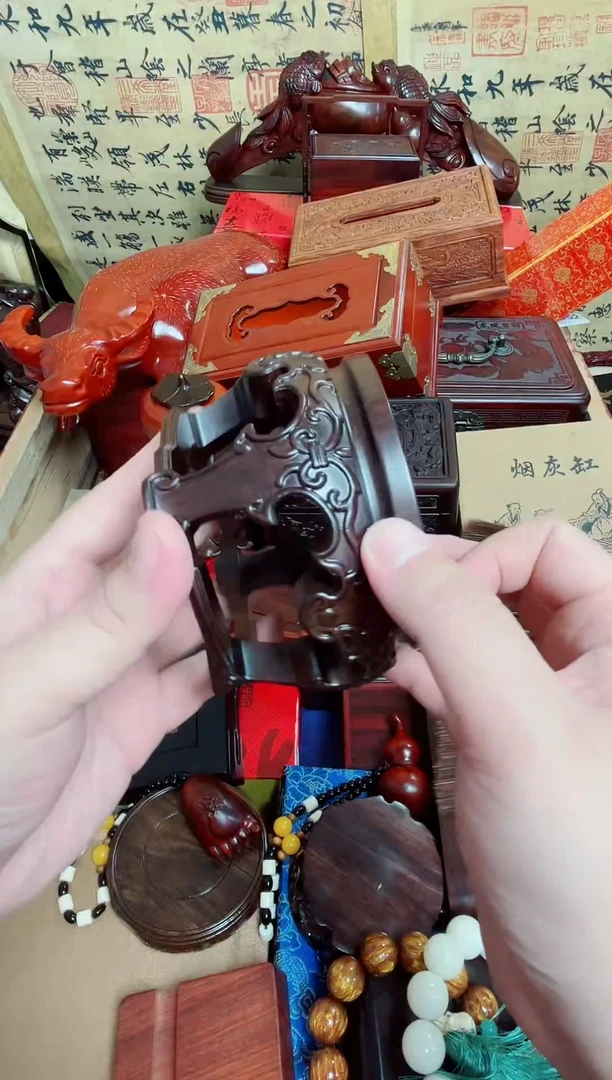 大叶紫檀（黑酸枝木类）鼓型