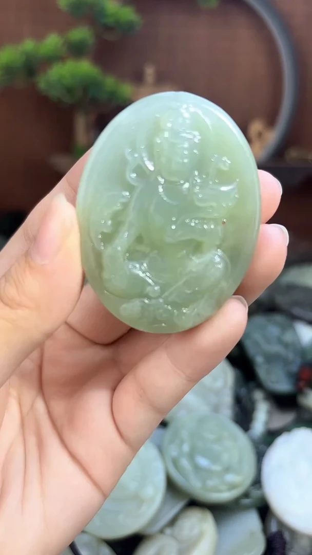 和田玉未镶嵌颈饰1