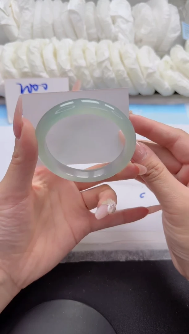 石英质玉手镯未镶嵌48-58