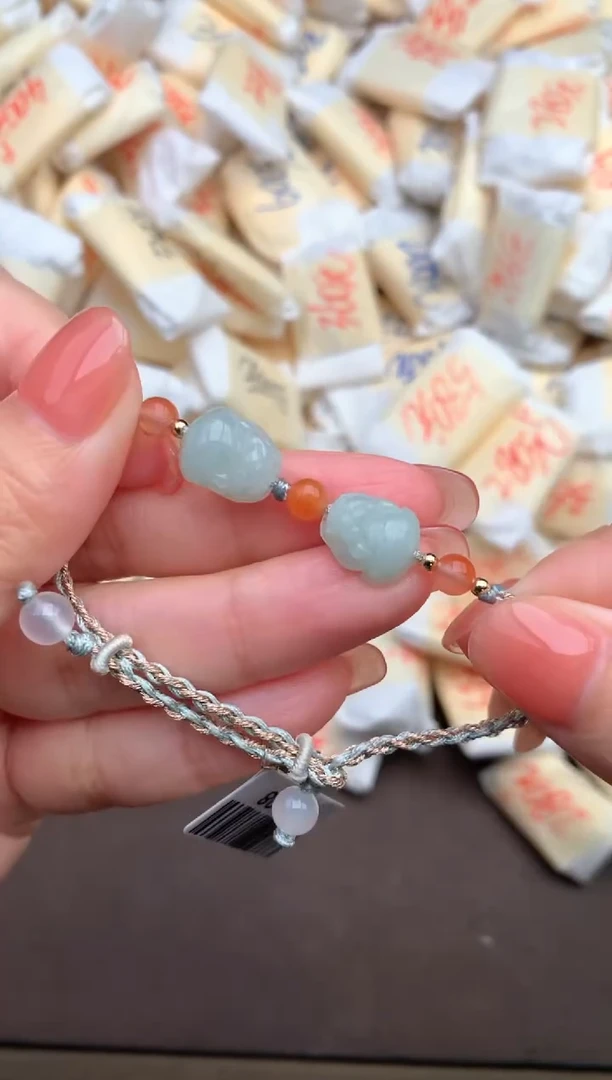 【闪购商品】翡翠手绳未镶嵌—