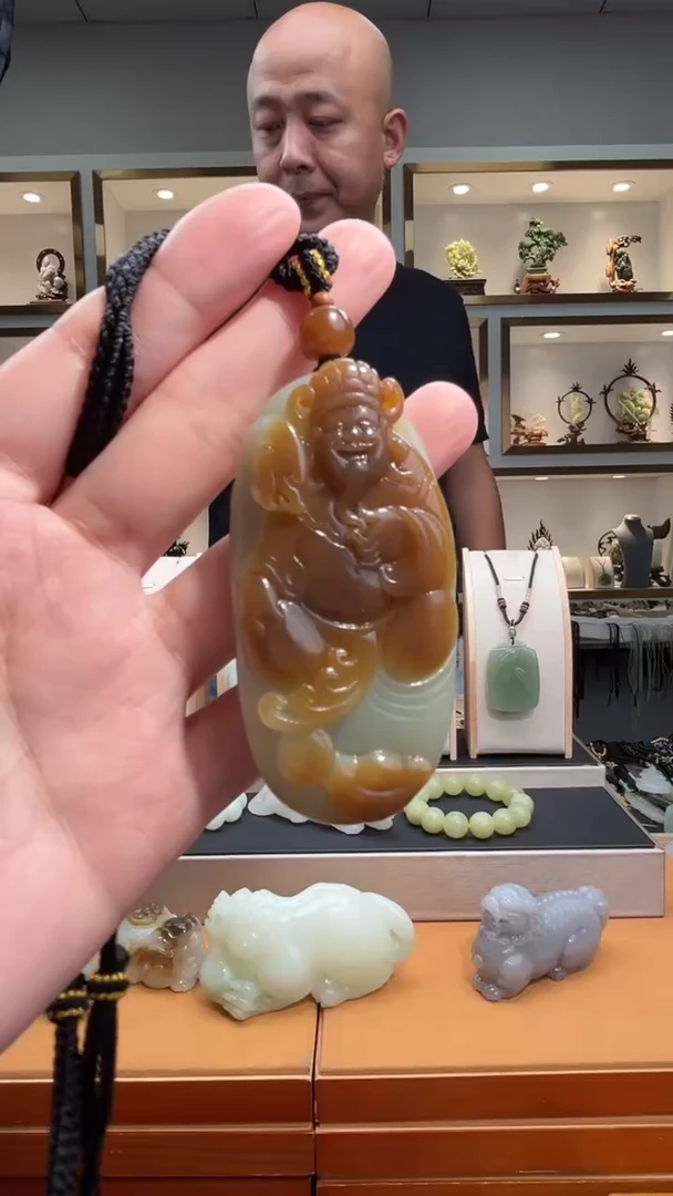 颈饰未镶嵌和田玉苏