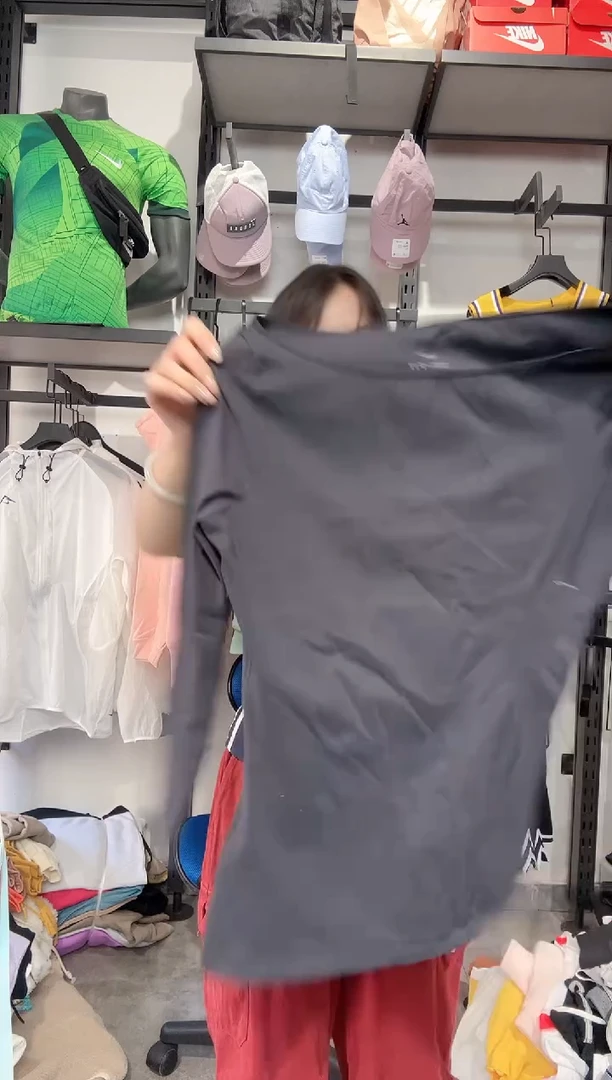 1350 编码 瑕疵款直播间过款为准 尺码