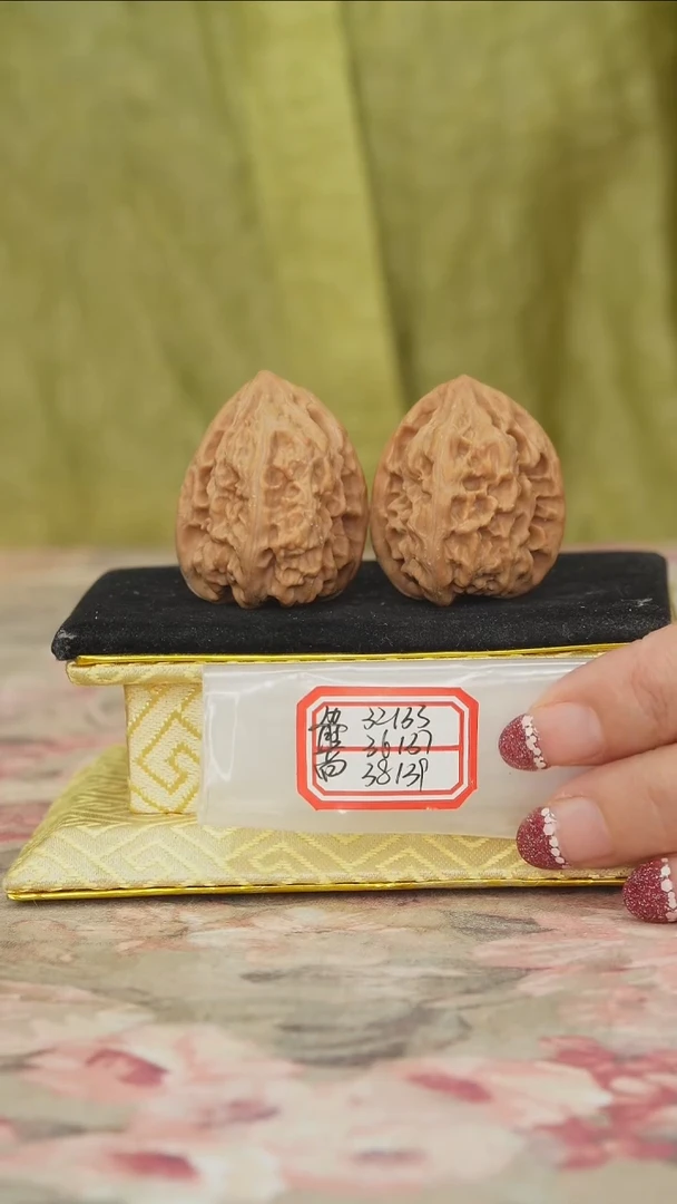 把件文玩核桃马蹄