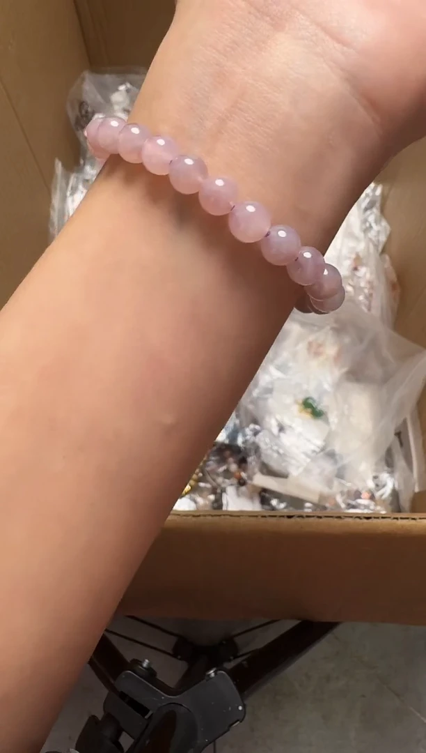 水晶手串未镶嵌上