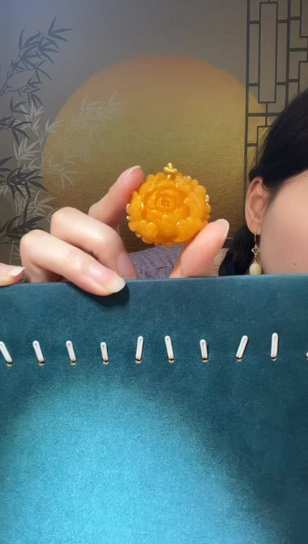 【闪购商品】琥珀裸石未镶嵌A0181天然蜜蜡裸发