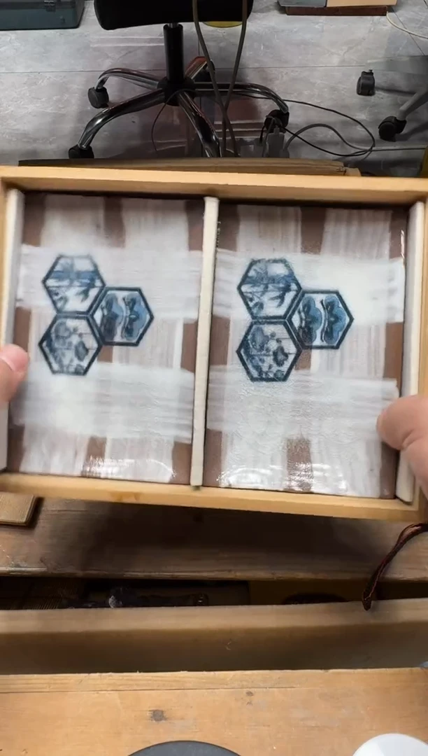 瓷器闪购商品  如图 中古品默认微瑕