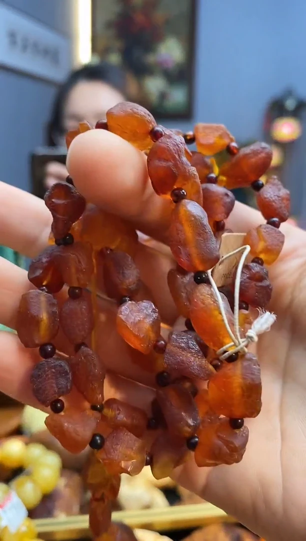 未镶嵌颈饰琥珀项链