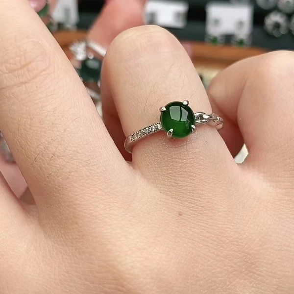 鑫辰珠宝天然A货翡翠银镶嵌设计款开口女戒指时尚百搭