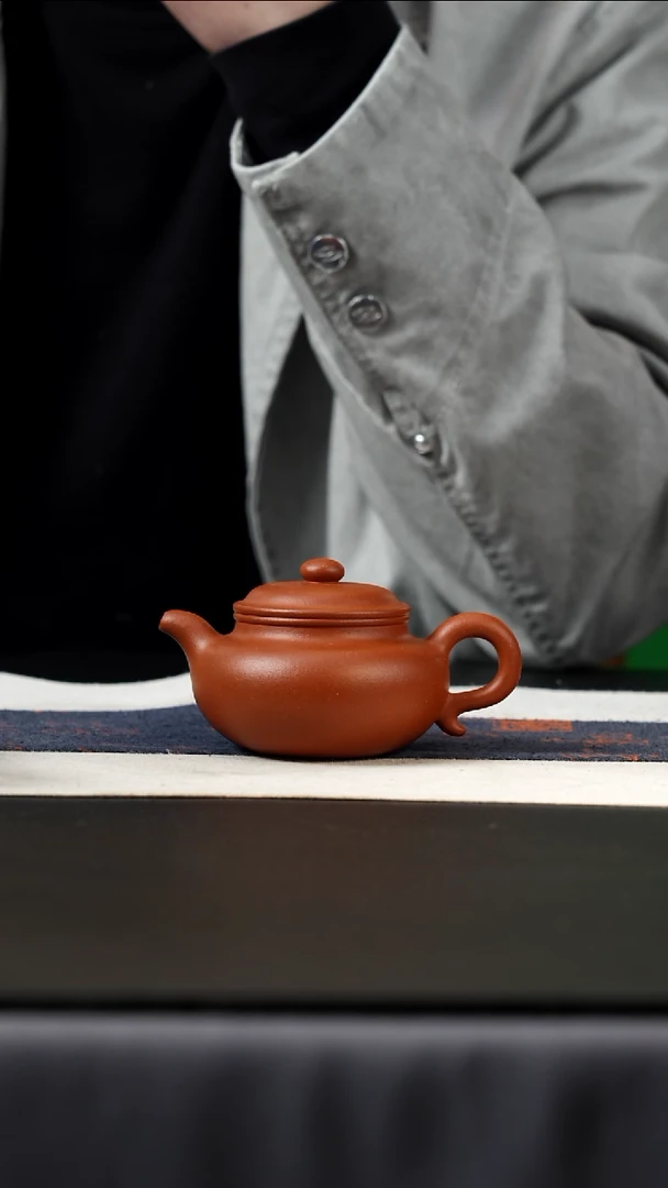 茶壶紫砂红降坡仿古，150cc