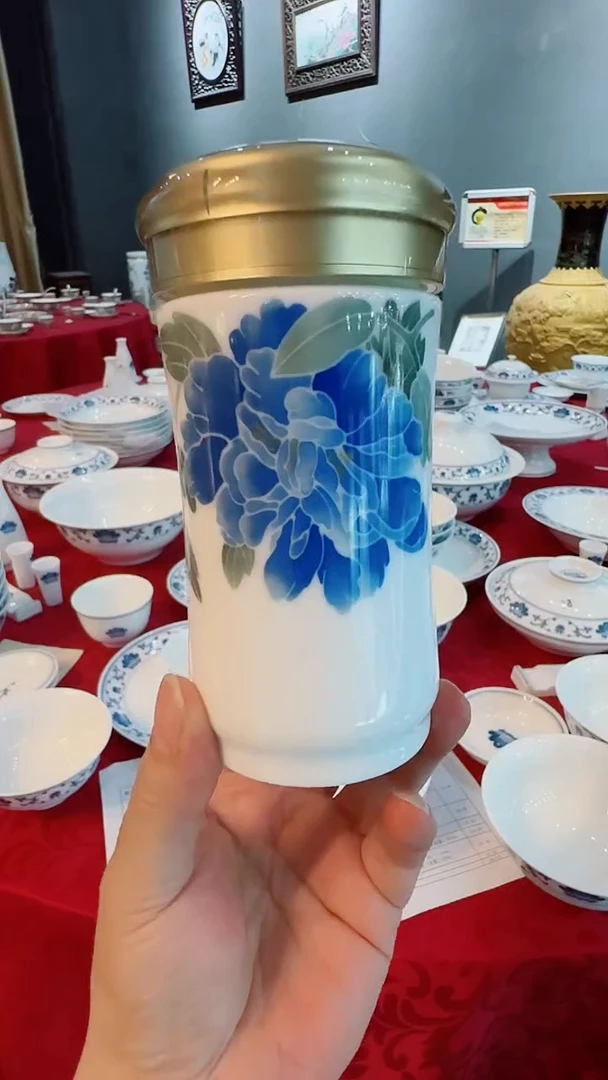 手绘款国色天香双层陶瓷小保温杯150CC