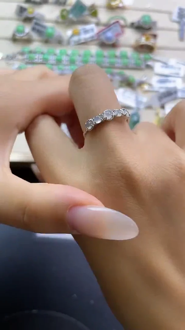 银S925镶嵌戒指翡翠翡翠 蛋面 银S925镶嵌