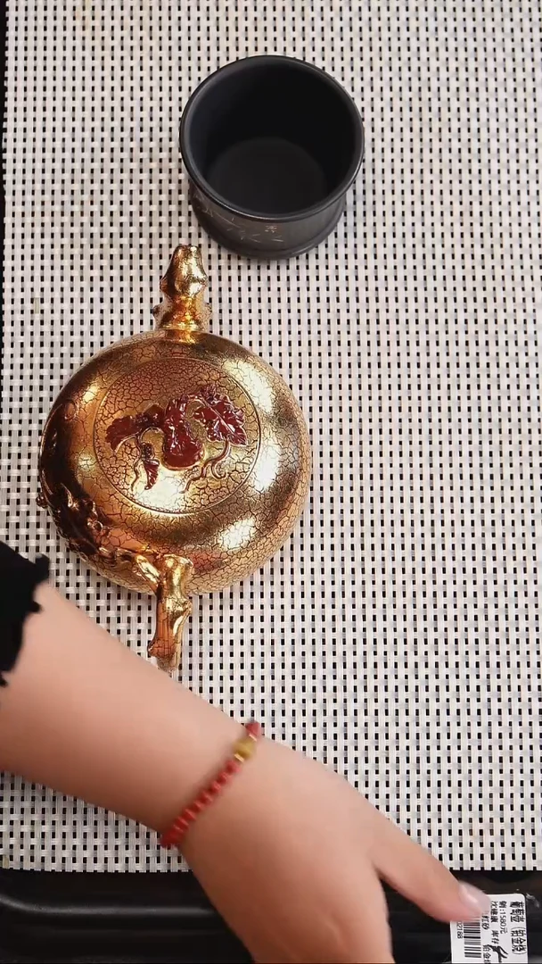 茶壶紫砂SJK81葡萄壶铂金烧铁血红砂370CC