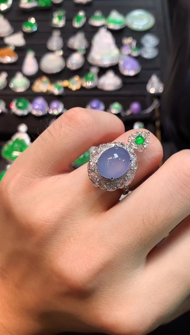 18K金镶嵌戒指翡翠高冰玻梦幻紫蛋面戒指吊坠两用