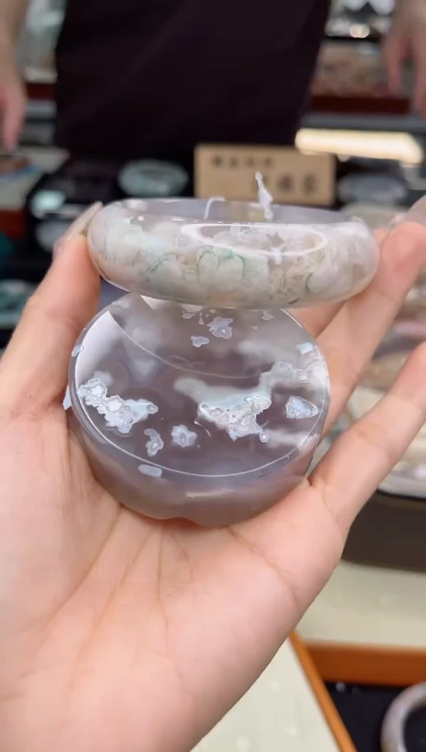 【闪购商品】石英质玉手镯未镶嵌60圈口（赠品镯心）3571400