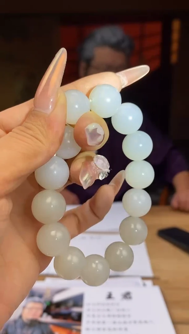 和田玉未镶嵌颈饰A614