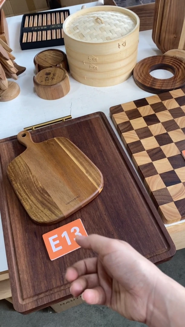 木闪购2025/10/2 E13