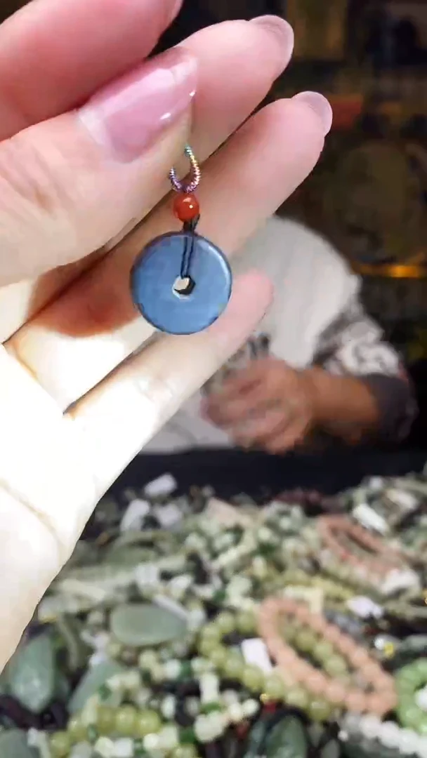 颈饰未镶嵌和田玉多样性发货，拍一发一