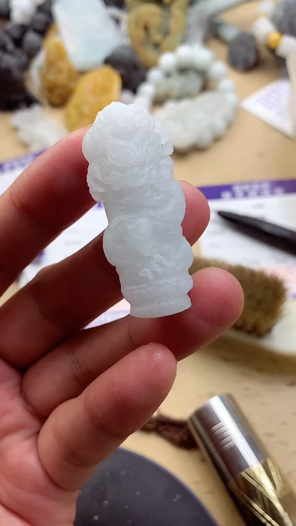 定制翡翠未镶嵌翡翠1