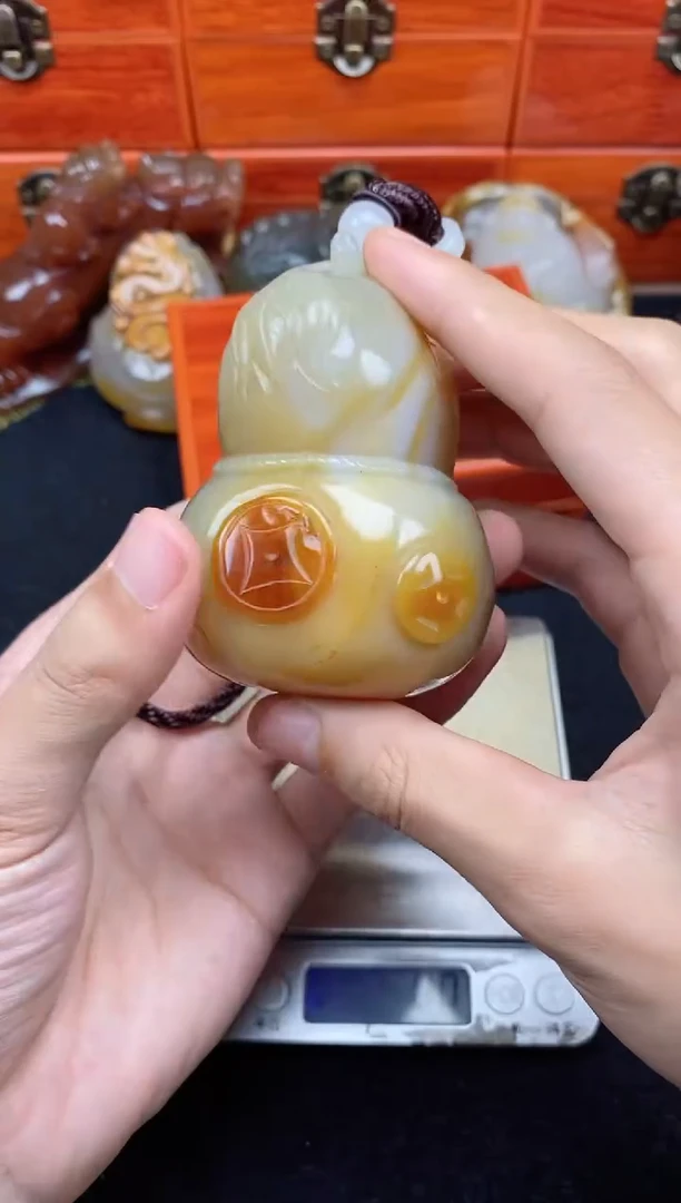 未镶嵌玛瑙/玉髓珠宝奇石朱*云0