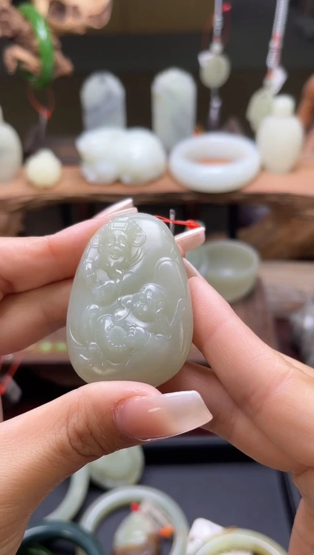 【闪购商品】和田玉吊坠未镶嵌且末青白财神爷随形821021