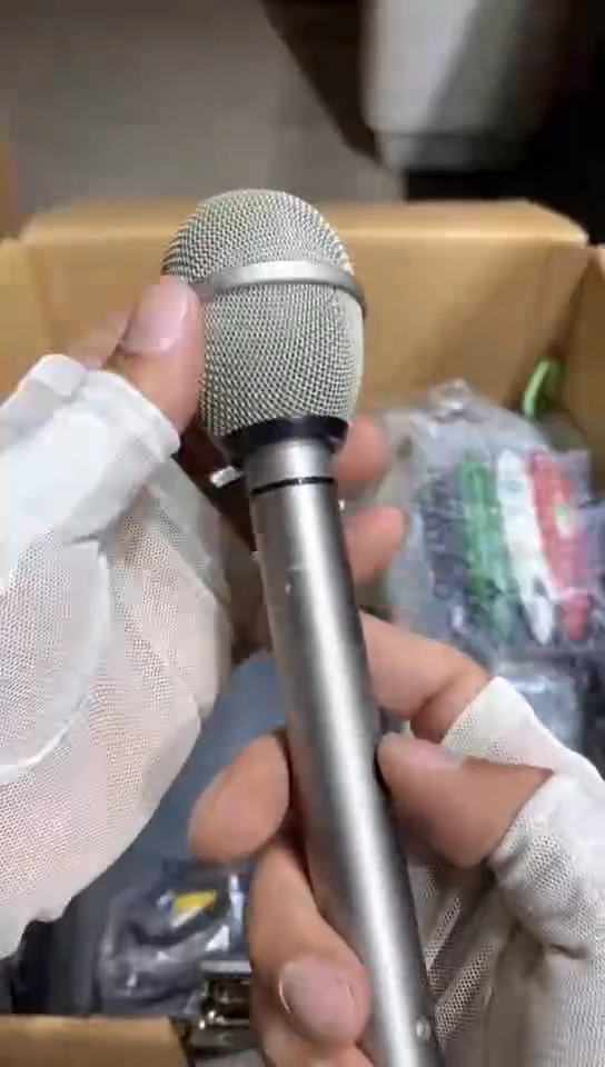 8新3*1中古商品，瑕疵品，不保好坏。984