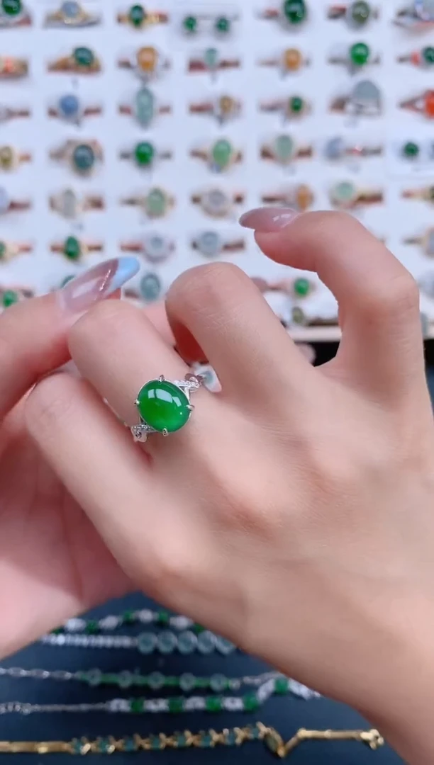 翡翠戒指银S925镶嵌天然翡翠