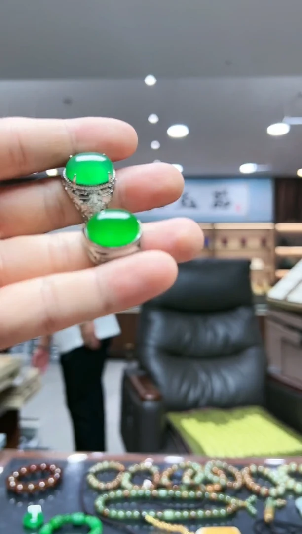 多样性发货其中发一