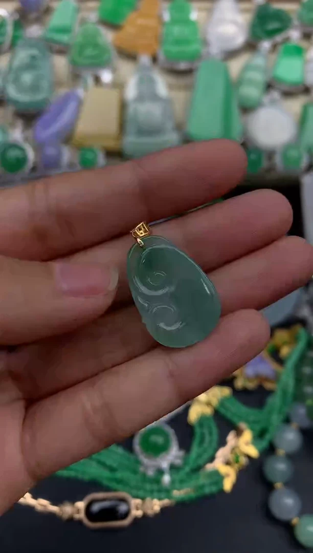 【闪购商品】翡翠颈饰18K金镶嵌57-中国好珍宝