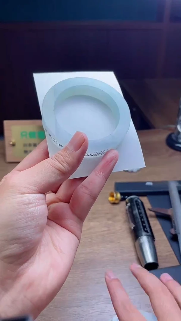 未镶嵌手镯定制翡翠拂*定制