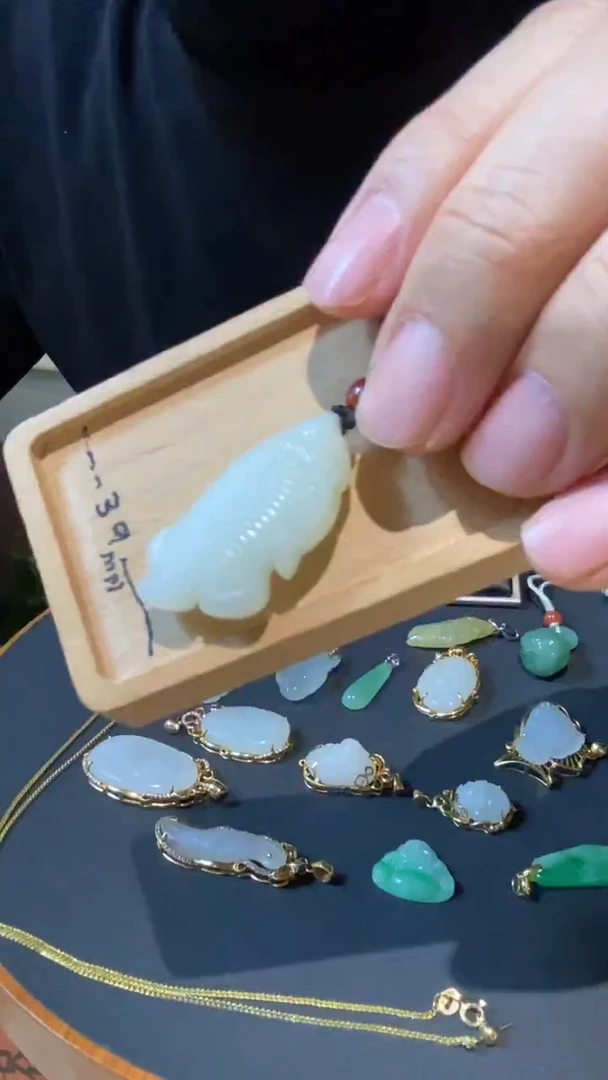 吊坠(不含链)未镶嵌和田玉富贵龙鱼