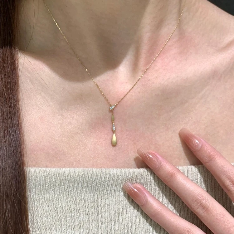 卡柒 铜合金项链 中古金色拉丝水滴项链复古设计感轻奢气质锁骨链