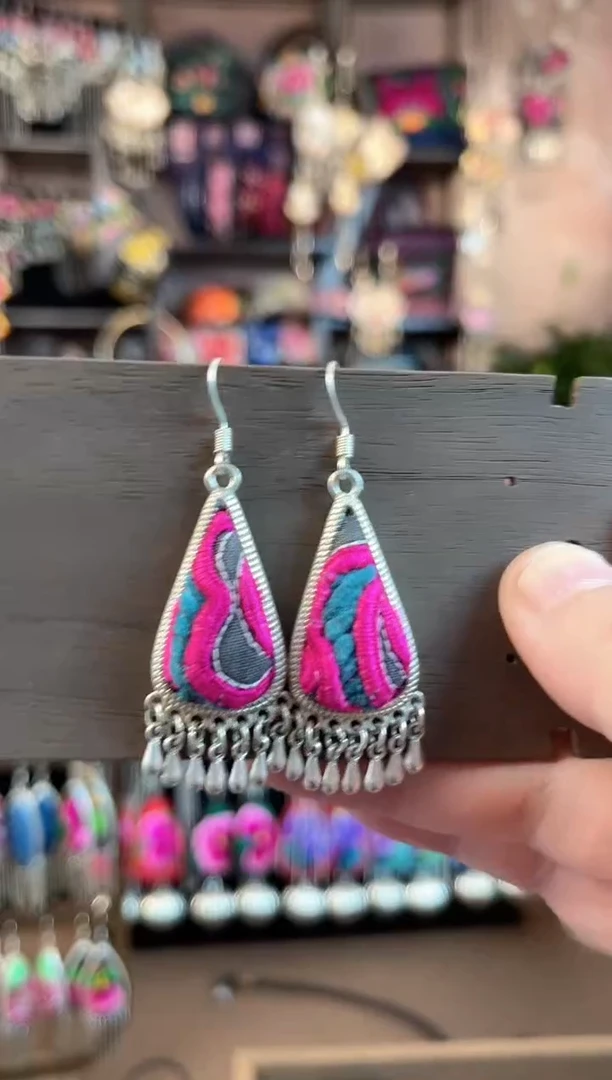 织绣   民族风手工非遗老绣饰品418