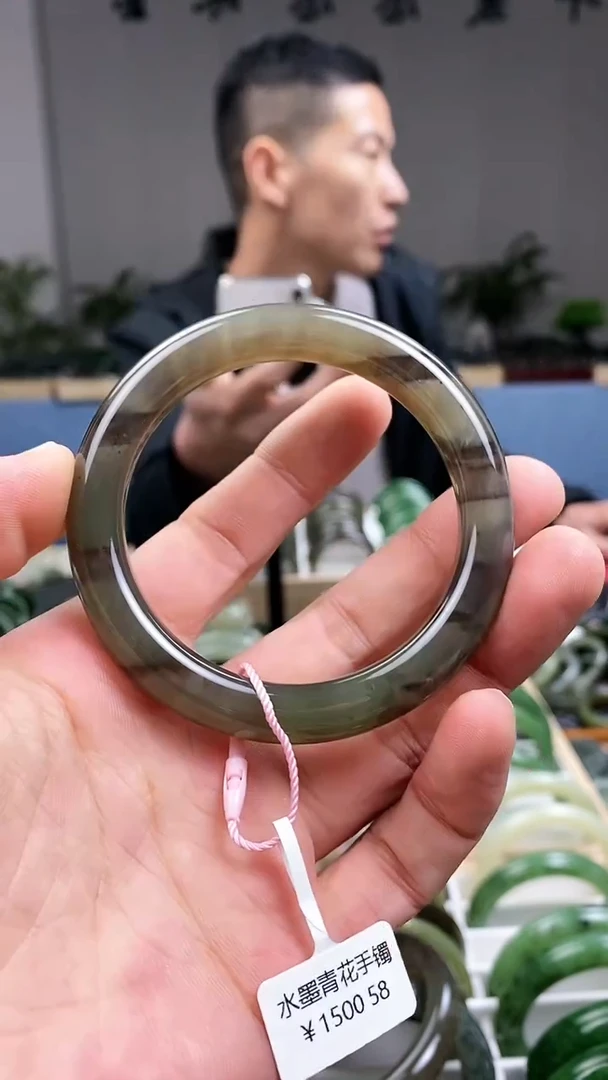 【闪购商品】和田玉手镯未镶嵌58.6