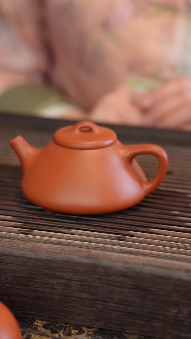 茶壶紫砂子冶石瓢 朱泥 半手工 180cc