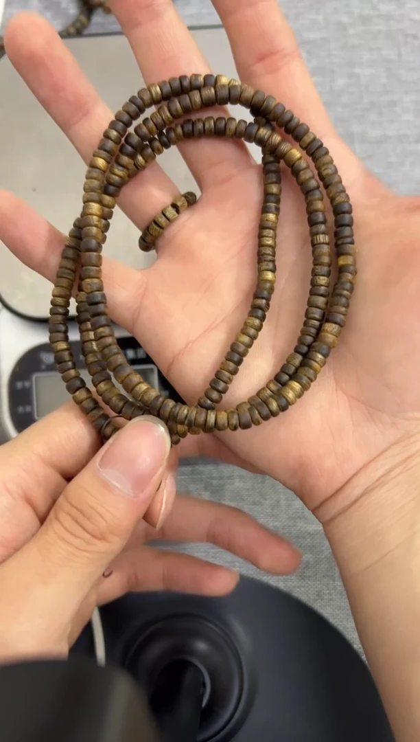 【闪购商品】沉香手串05药片多圈12.5克+ 多样性发其一