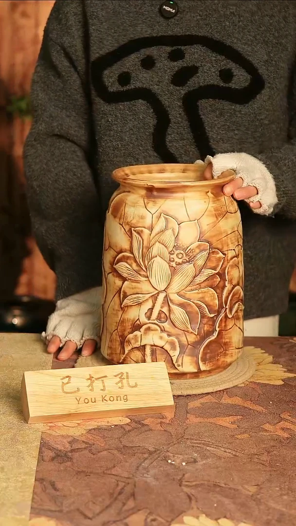 陶瓷17-136高27口15误差2已打孔