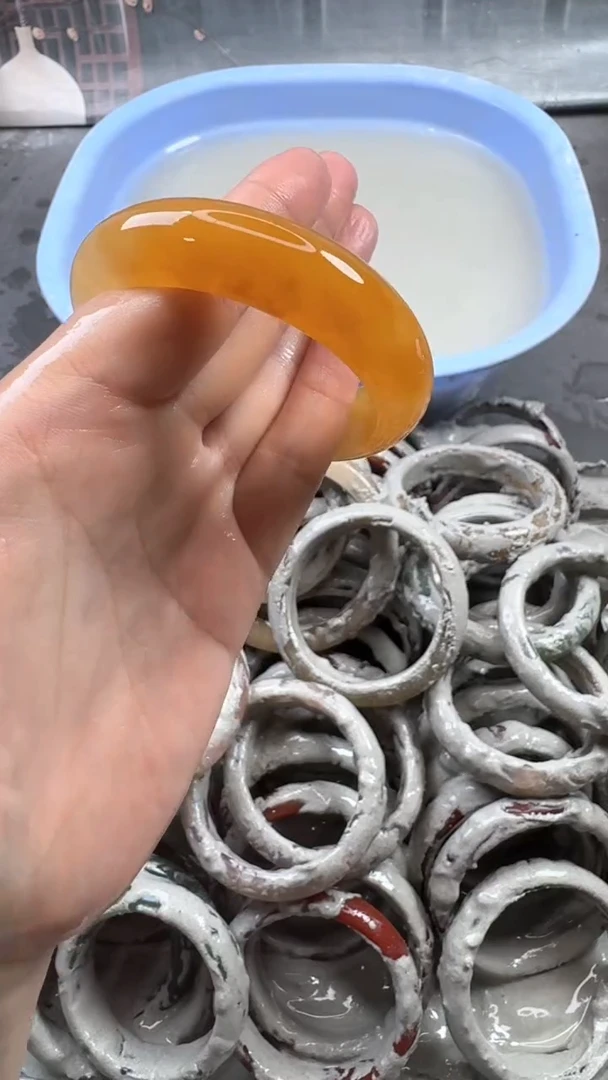 石英质玉手镯未镶嵌19
