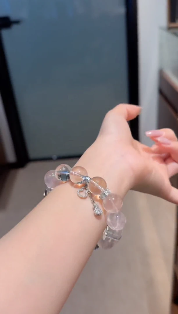 水晶手串未镶嵌拍2单发一串 多样性发货