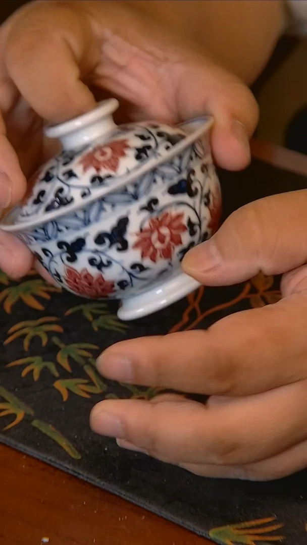 杯手工手绘杯杯很美丽