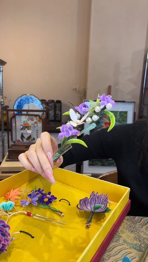 刺绣非遗绒花（发饰）