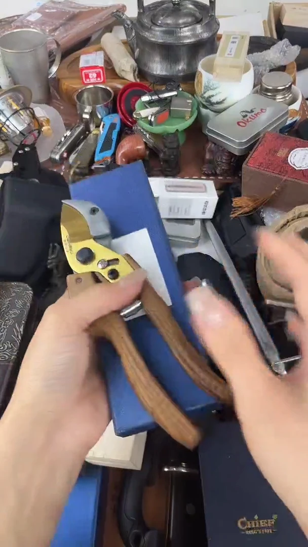 瓷片CHAN慧然珍宝阁2号铺