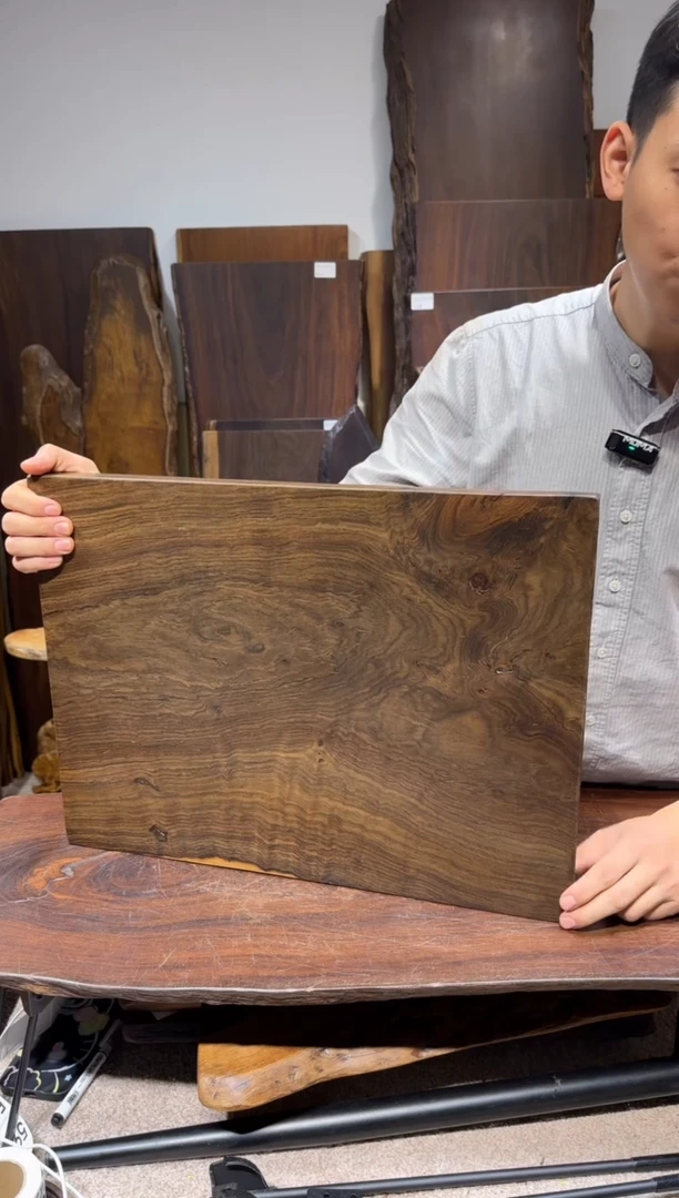 风车木（黑檀木）尺寸50*38*2.3编号581