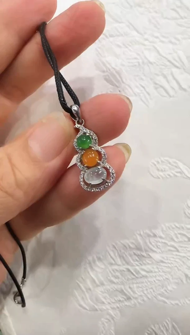 颈饰银S925镶嵌翡翠国风