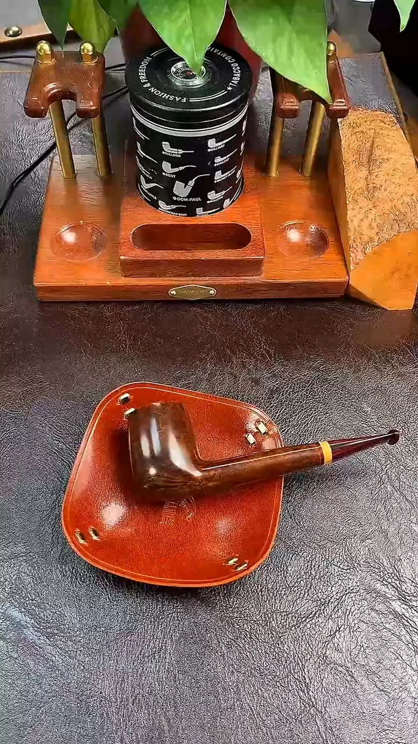 三***忆刺猬烟斗桃子
