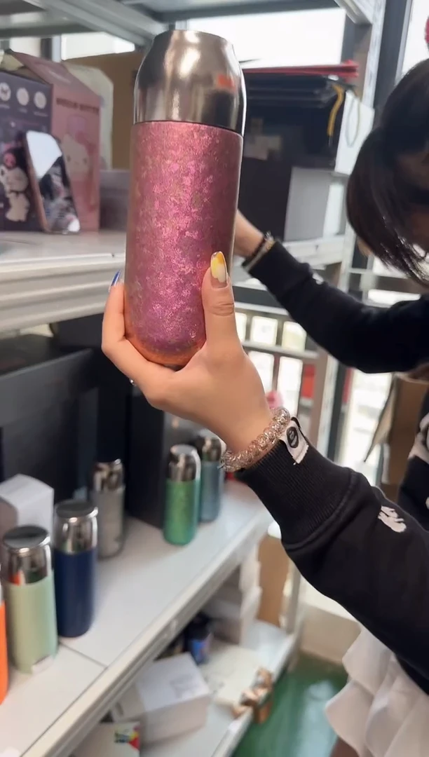 【闪购商品】瓷A137------------