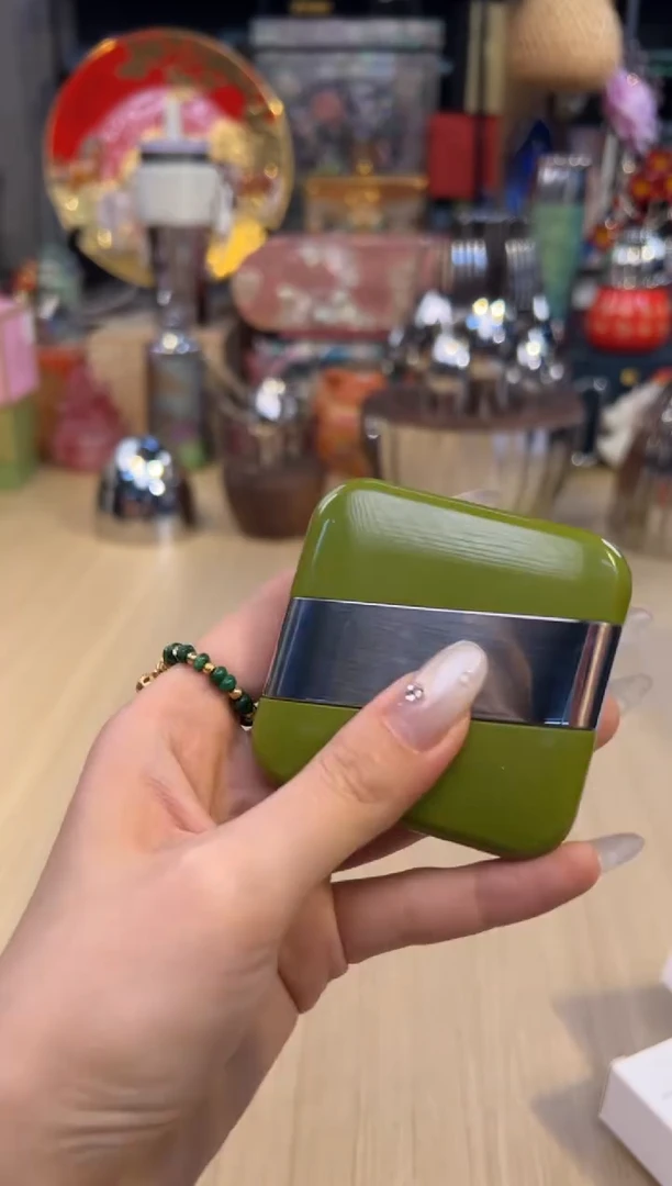 186摩登便携收纳盒-绿色