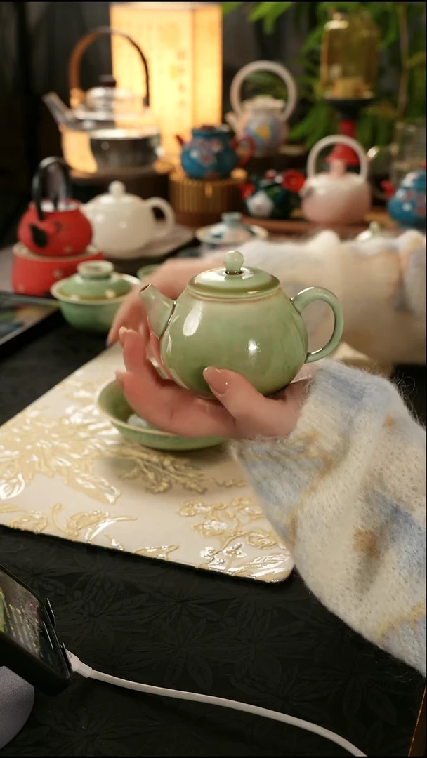 青云茶斋陶瓷茶具楚门美人醉如意壶