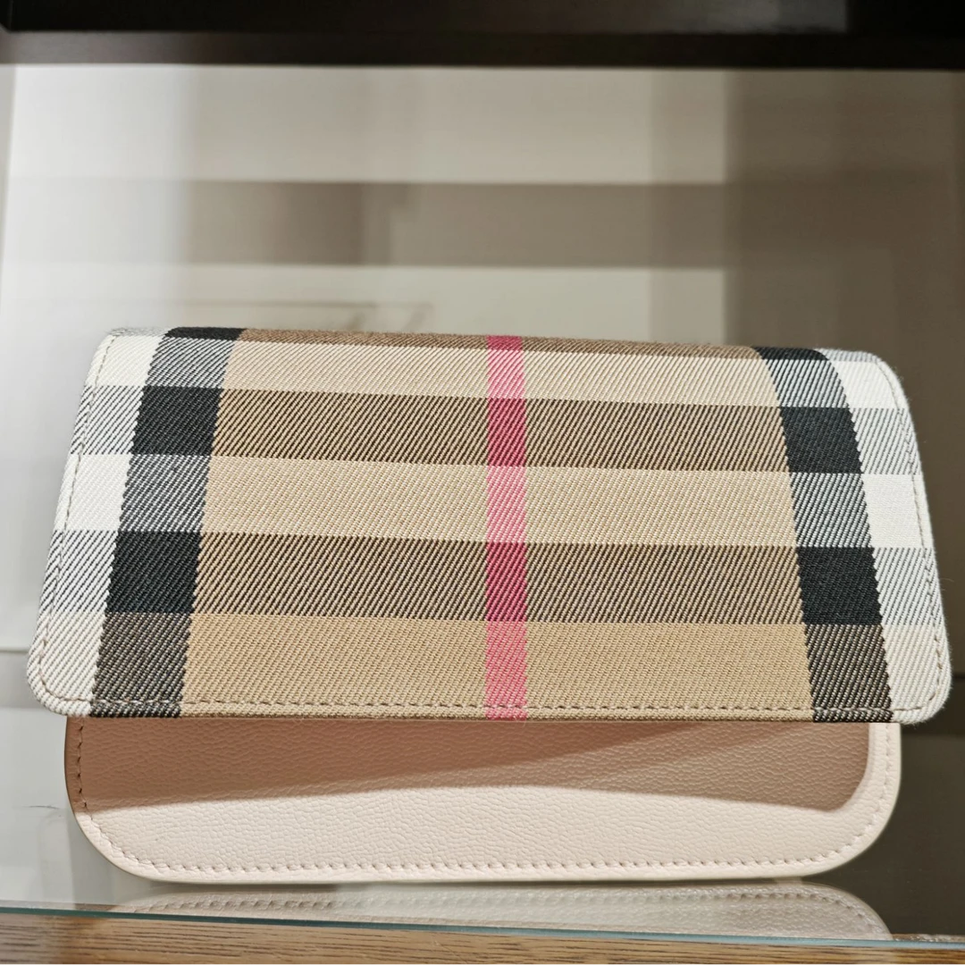 【巴黎直邮】Burberry博柏利复古经典格纹牛皮单肩斜挎包 80844921